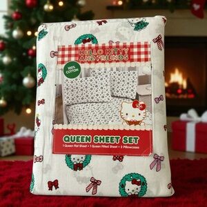 Sanrio Hello Kitty And Friends Queen Size Sheet Set Christmas Wreaths NEW
